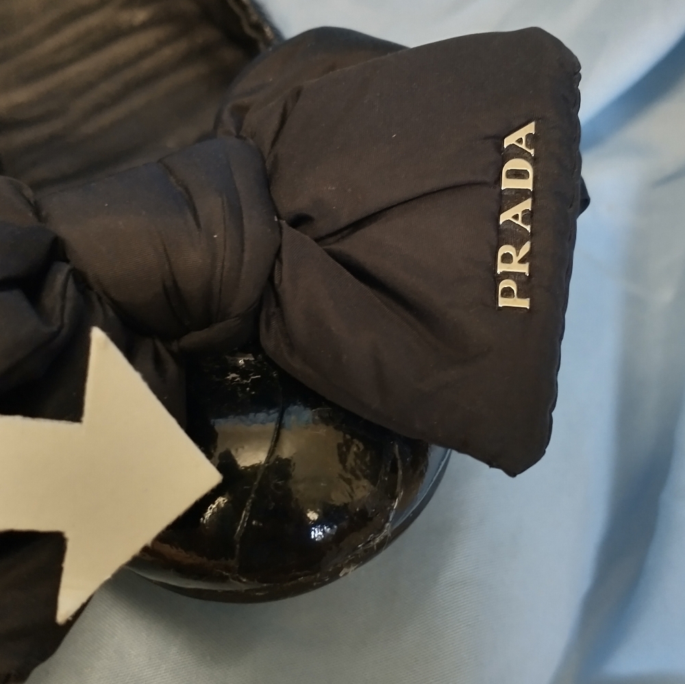 π― Authentic PRADA Black Patent Women's Flats - Picture 8 of 12